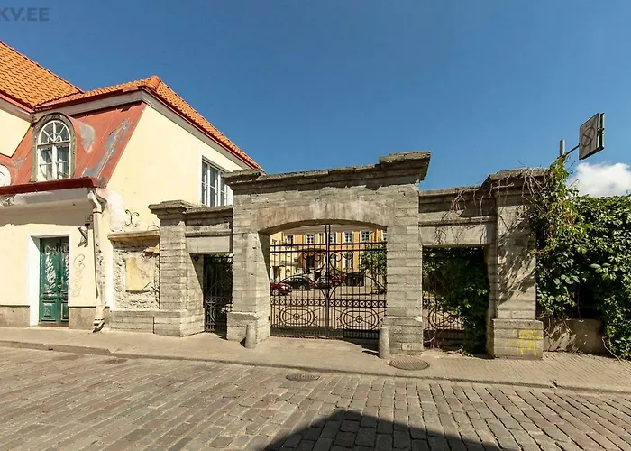 Perfect Stay In Old Town With Parking