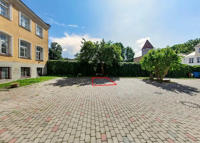Perfect Stay In Old Town With Parking